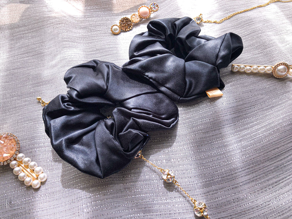 22MM 100% Mulberry Silk Scrunchies image 0