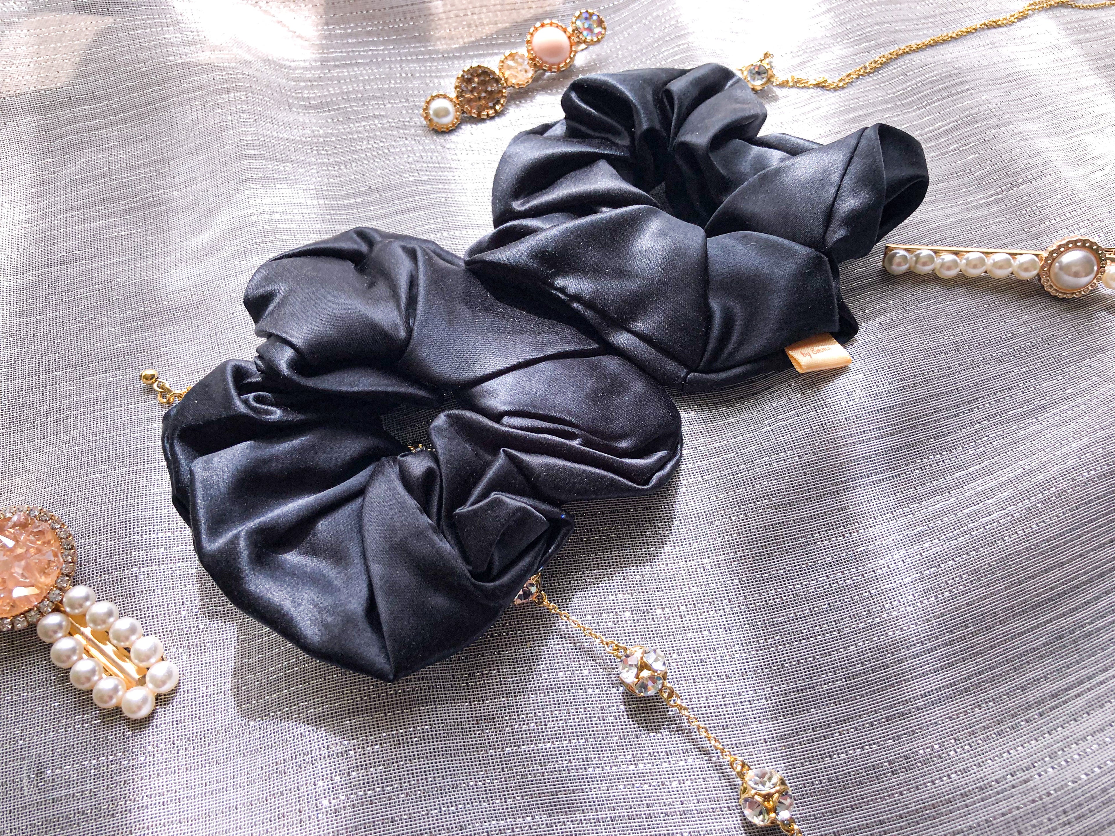 22MM 100% Mulberry Silk Scrunchies image 0