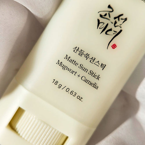 Beauty of Joseon - MATTE SUN STICK : MUGWORT+CAMELIA (SPF 50+ PA++++) - 18g image 1
