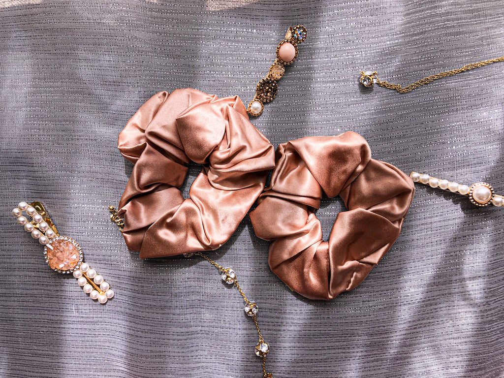 22MM 100% Mulberry Silk Scrunchies image 2