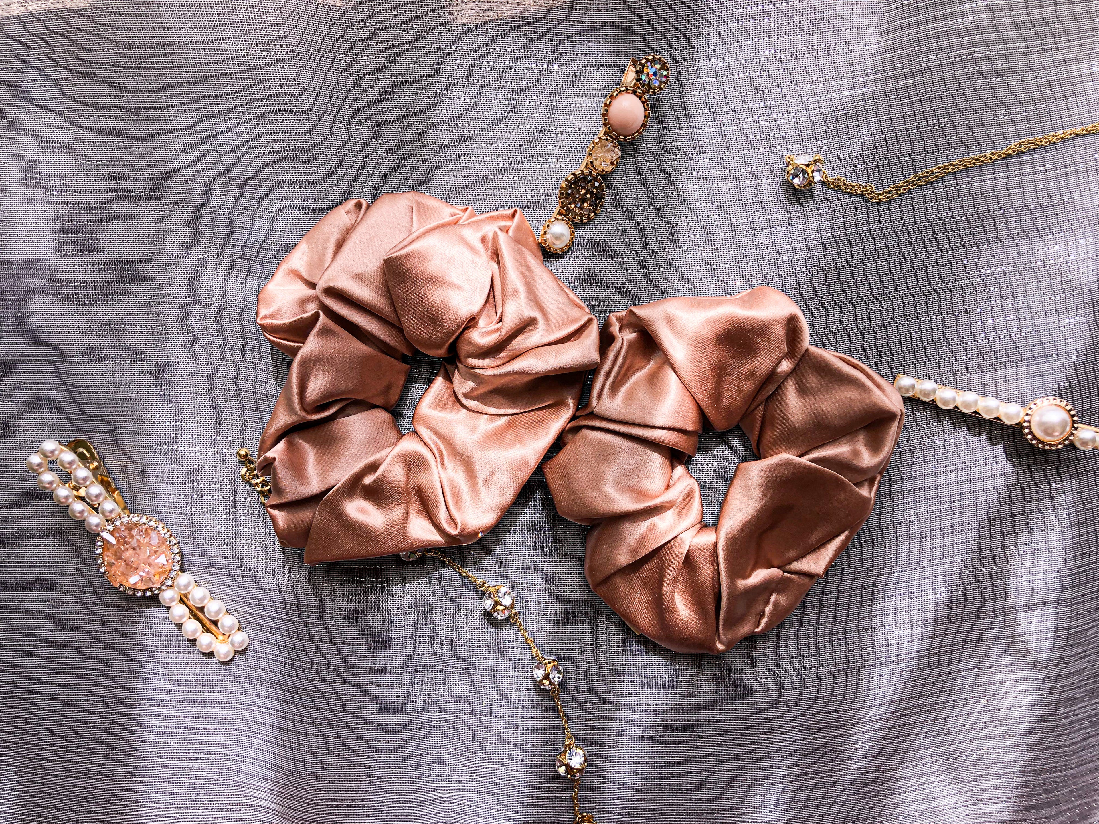 22MM 100% Mulberry Silk Scrunchies image 2